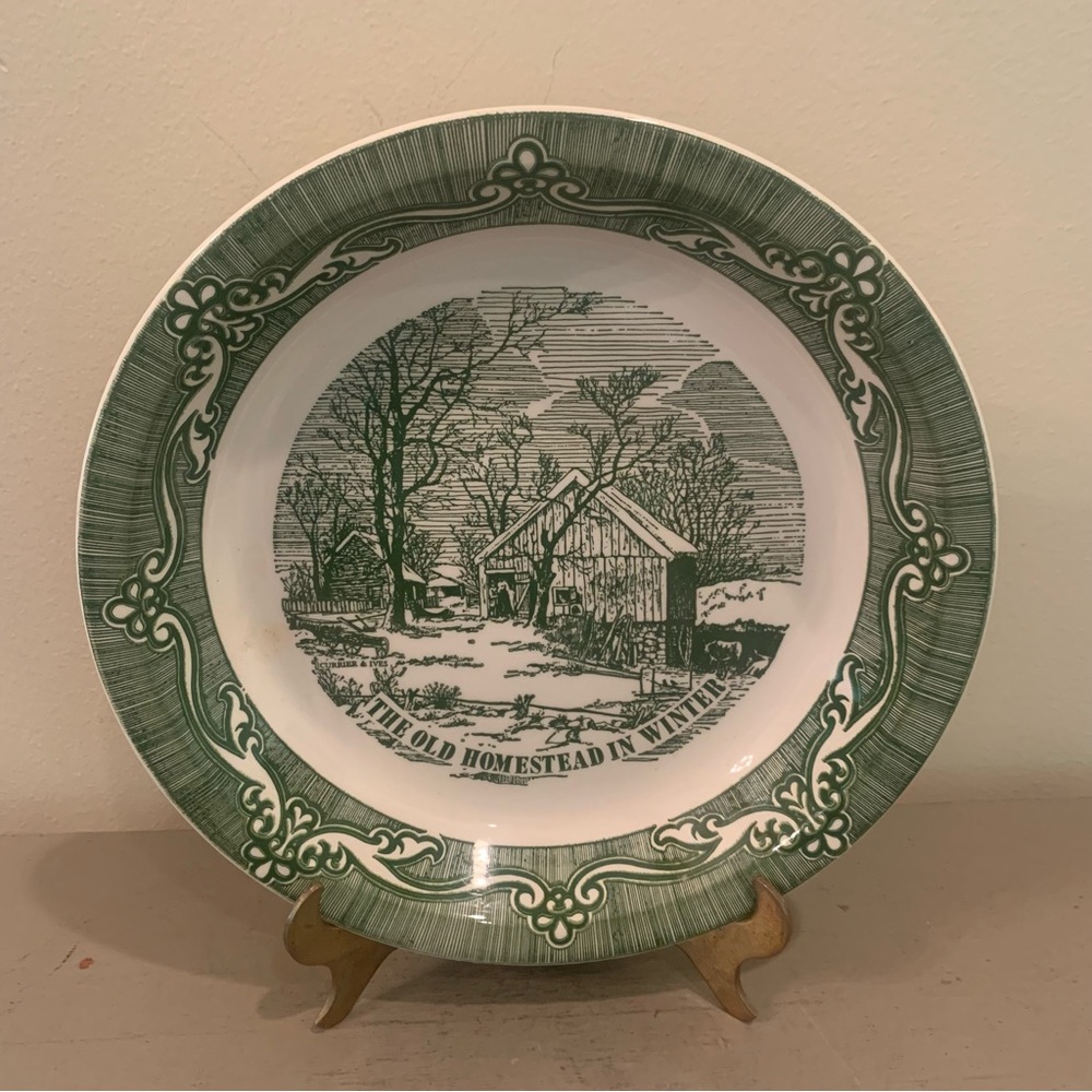 VTG Currier And Ives The old Homestead In Winter Pie Plate